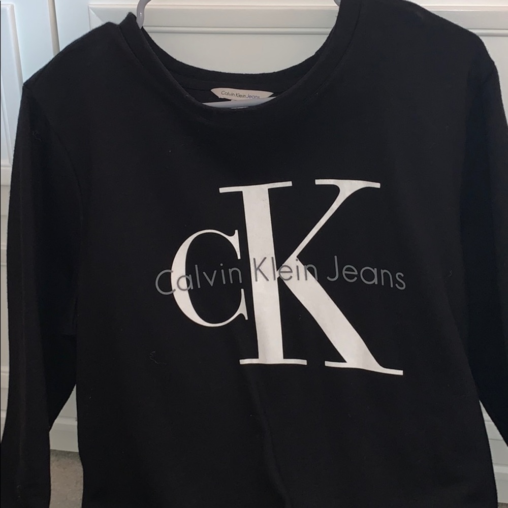 Crew-neck/long sleeve shirt